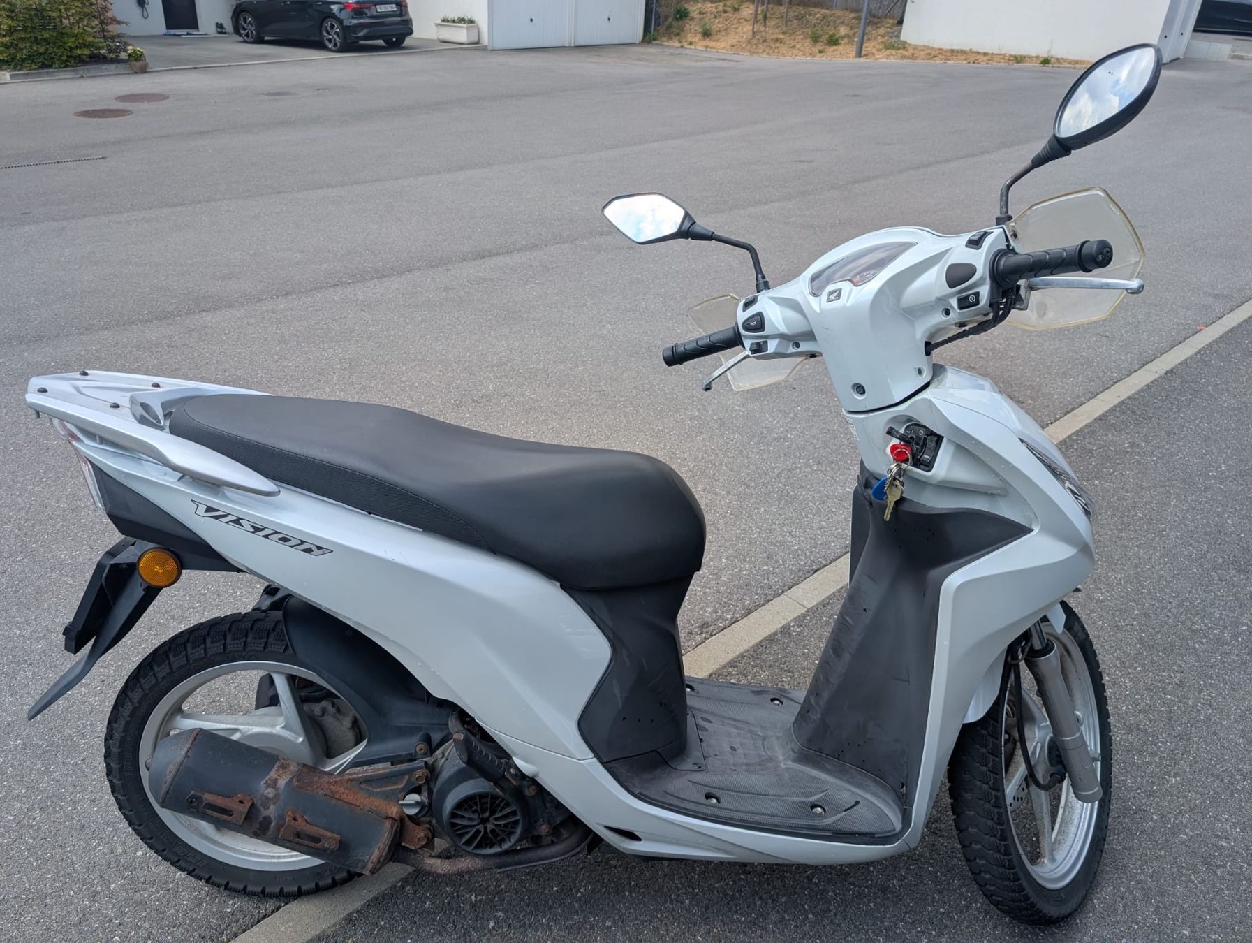 Scooters: Honda vision 110 2017 – Gebraucht aus Crissier von esn_m2qr 1
