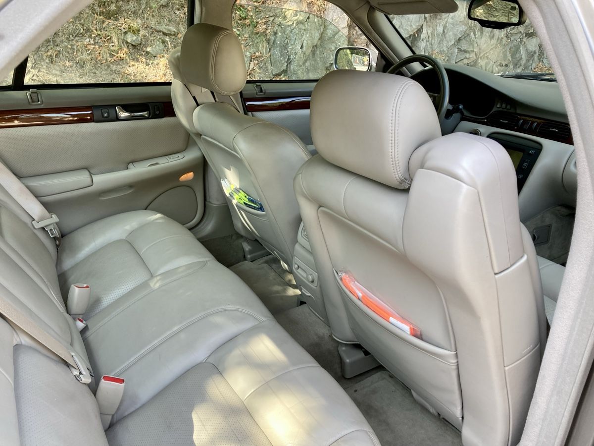 Cadillac Autos: Cadillac Seville STS 2001 – D'occasion à Martigny par lizmary 4