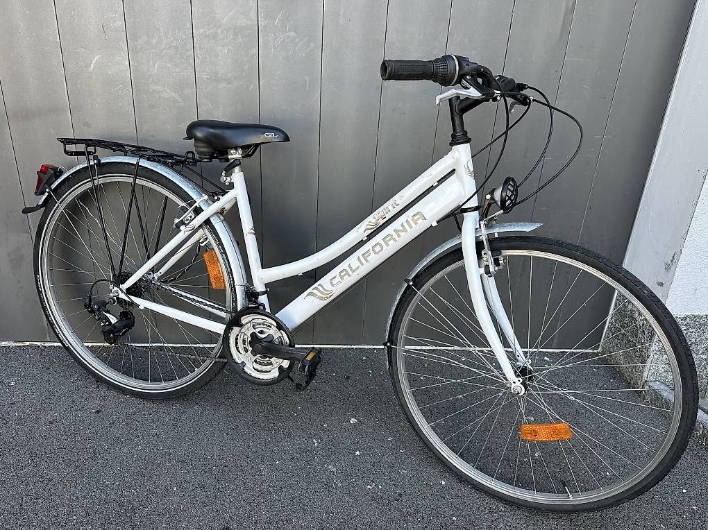 Velos: Bicicletta da donna California 28 – Gebraucht aus Quartino von DiloUsato