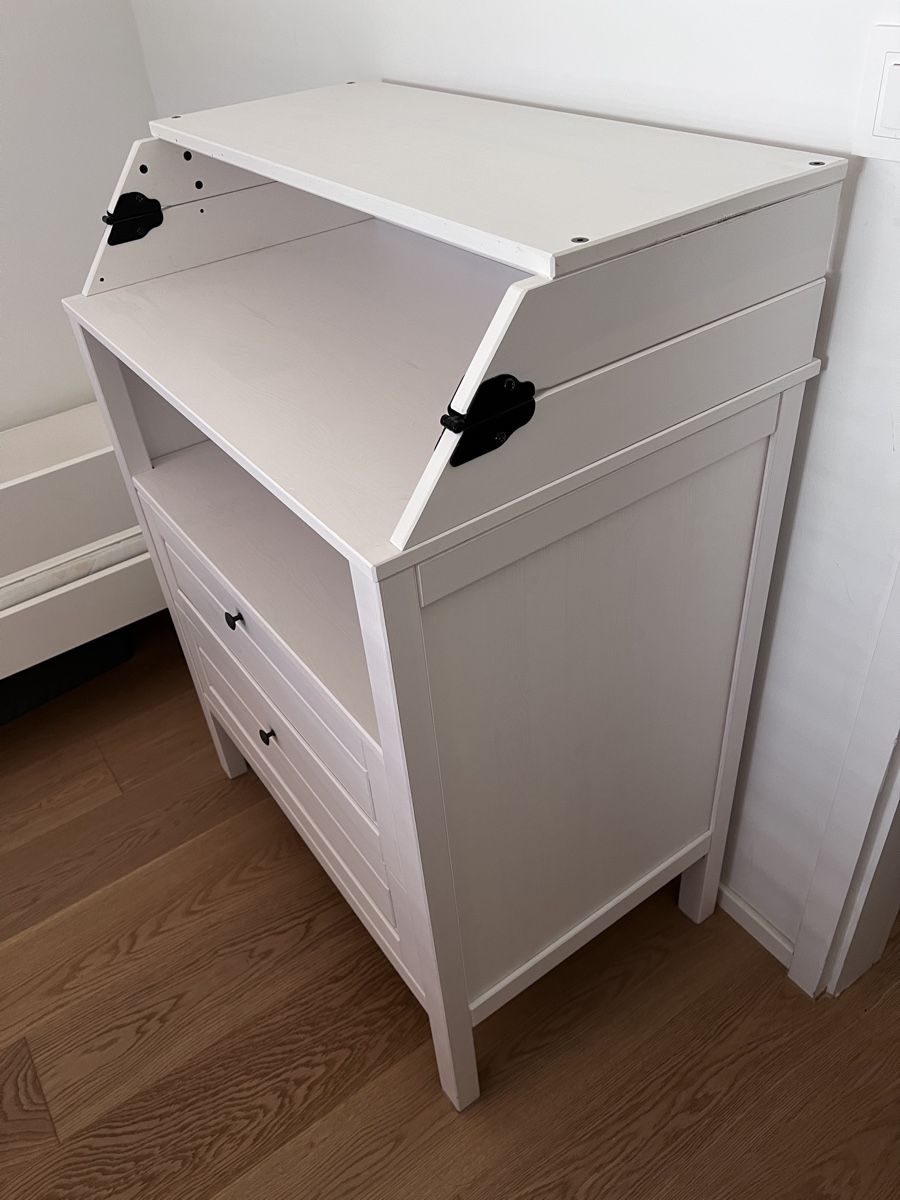Ikea Tables à langer & accessoires: IKEA SUNDVIK Wickeltisch / Kommode – D'occasion à Zürich par ekm_ft9t 1