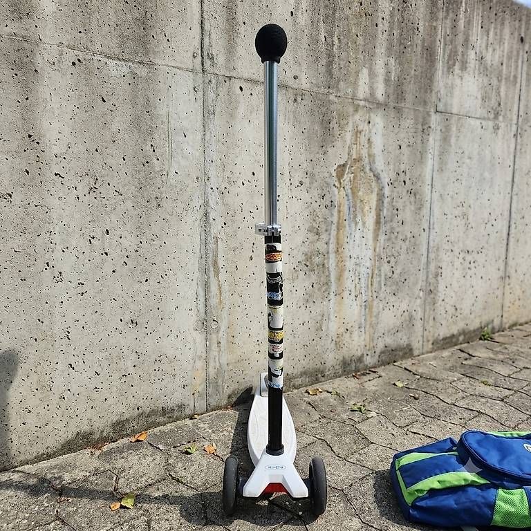 Véhicules pour enfants: Micro Kick – D'occasion à Rüti ZH par be_rg