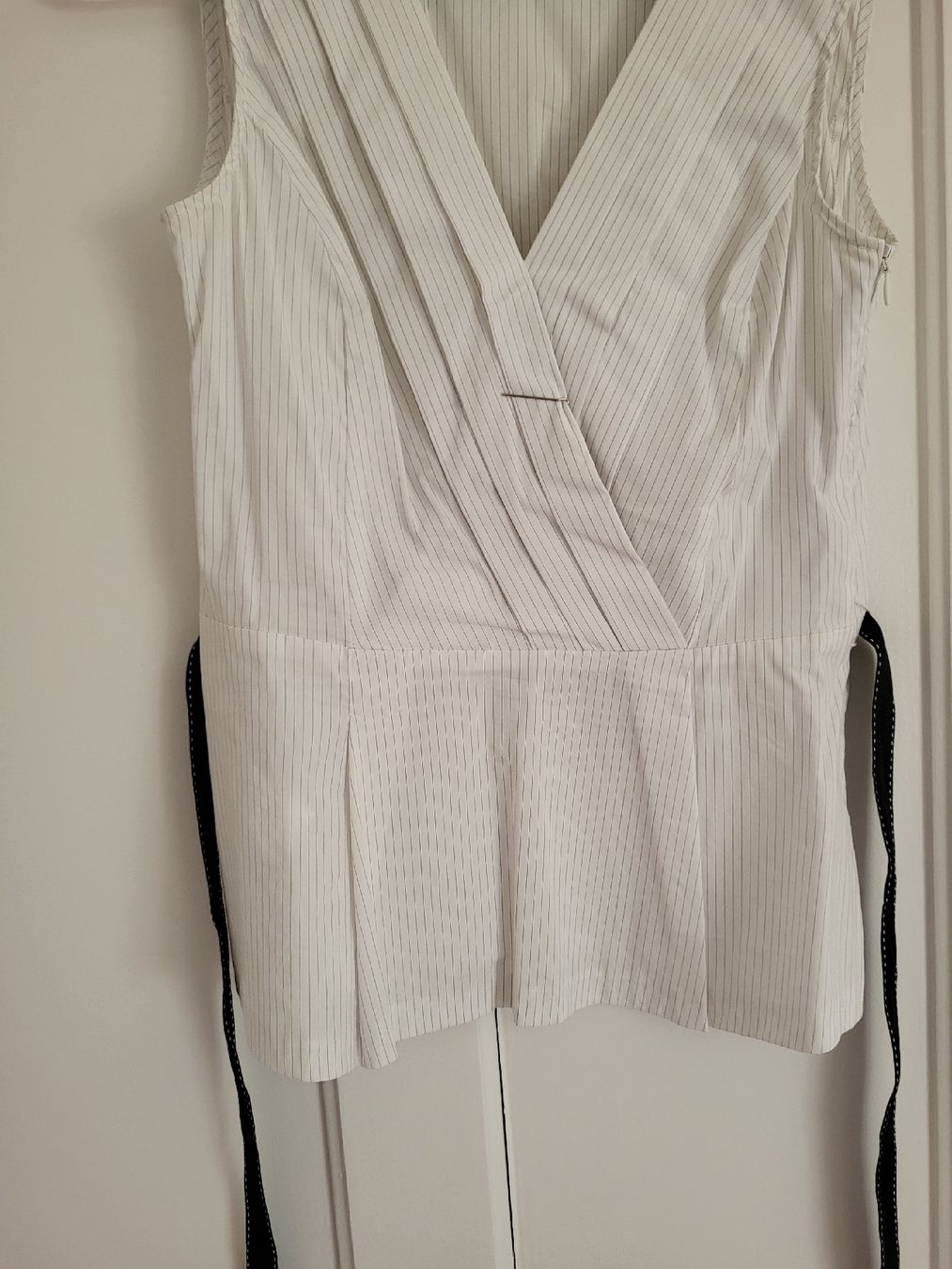 Zara Chemisiers: ZARA BASIC Bluse weiss gestreift Gr. 36/M – D'occasion à St.Gallen par Einstein87 1