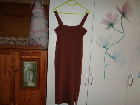 *** Trägerkleid *** / mit Schlitz / von GUESS