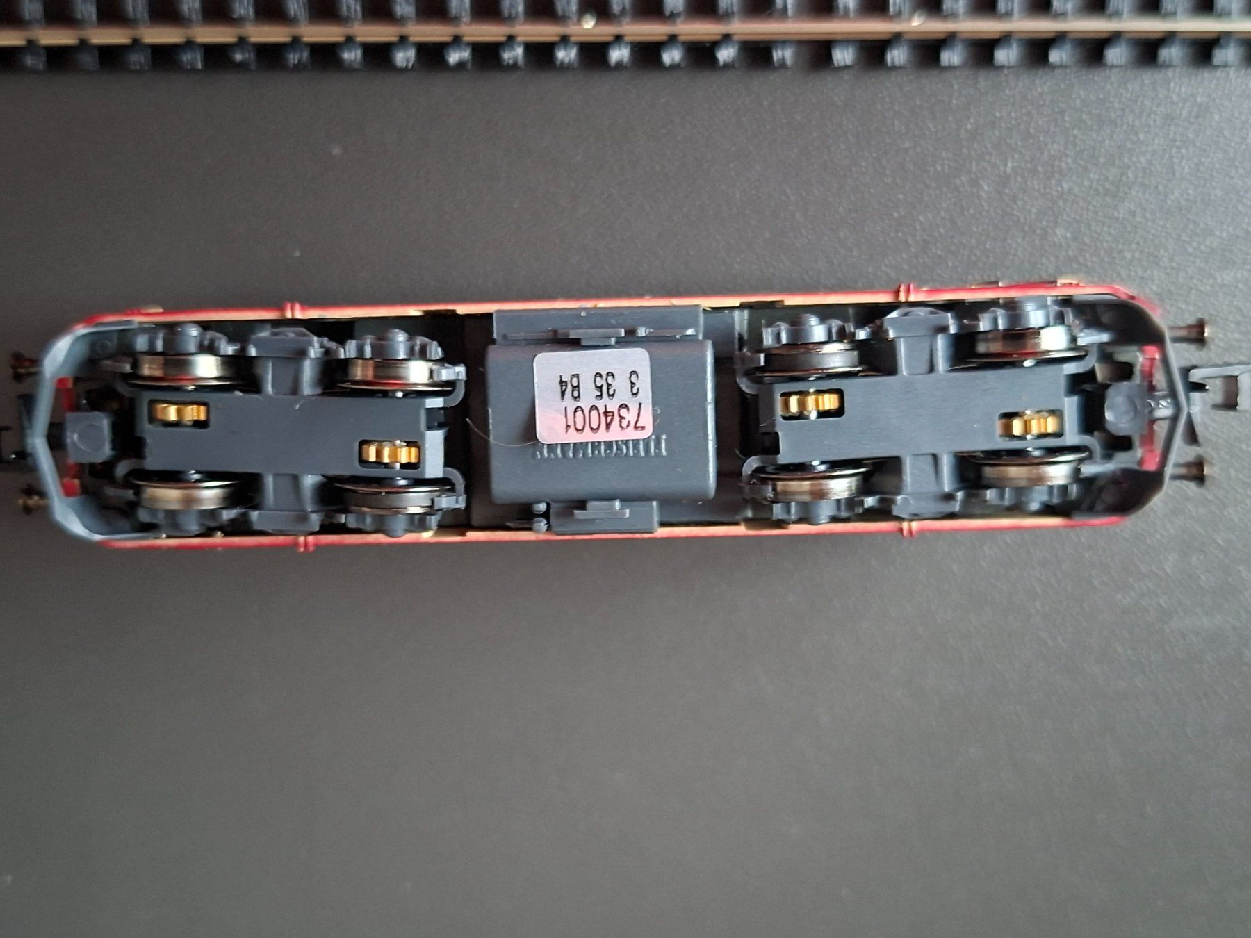 Fleischmann Modellini di ferrovie: Re 4/4 II Fleischmann TEE – Usato da Liesberg Dorf venduto da Wispli3 6