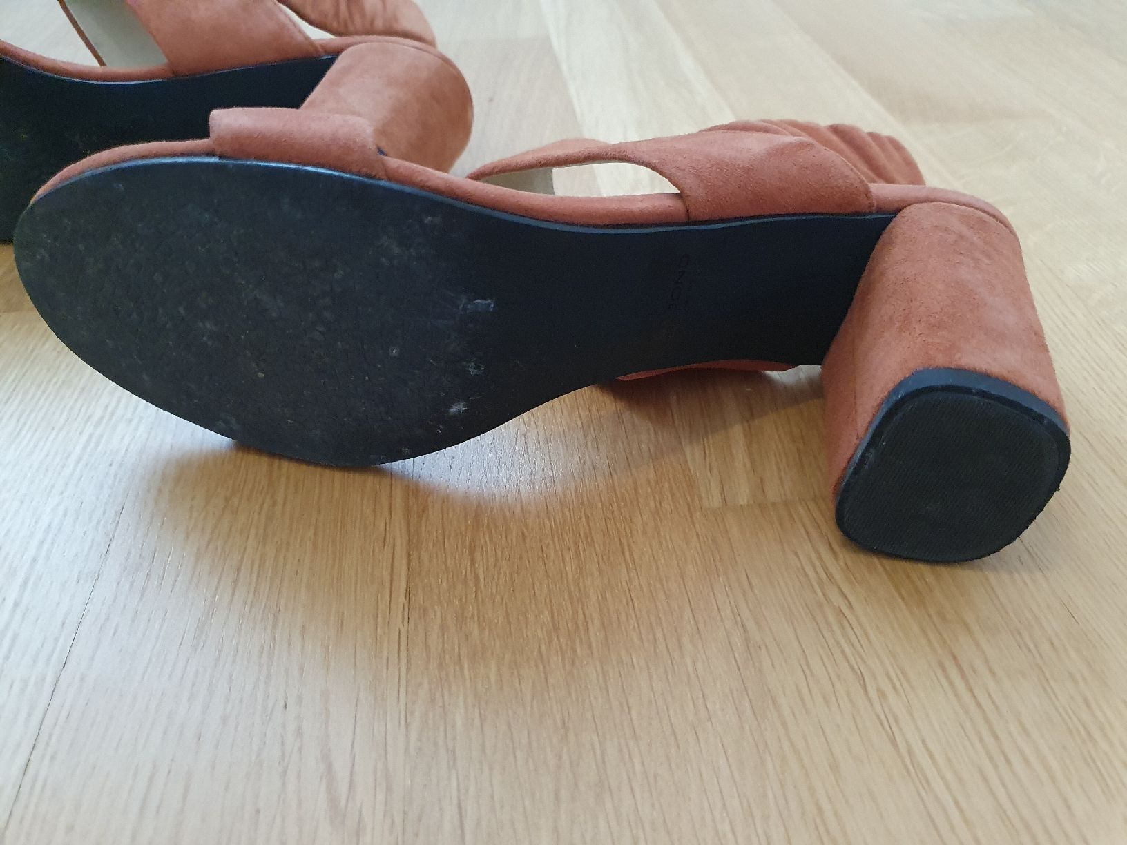 Vagabond Damenschuhe: Schöne Ledersandalette Grösse 39 – Neu (gemäss Beschreibung) aus Wettingen von __Dom__ 5