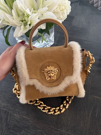 Versace Handtasche braun Wildleder Pelz Applikation