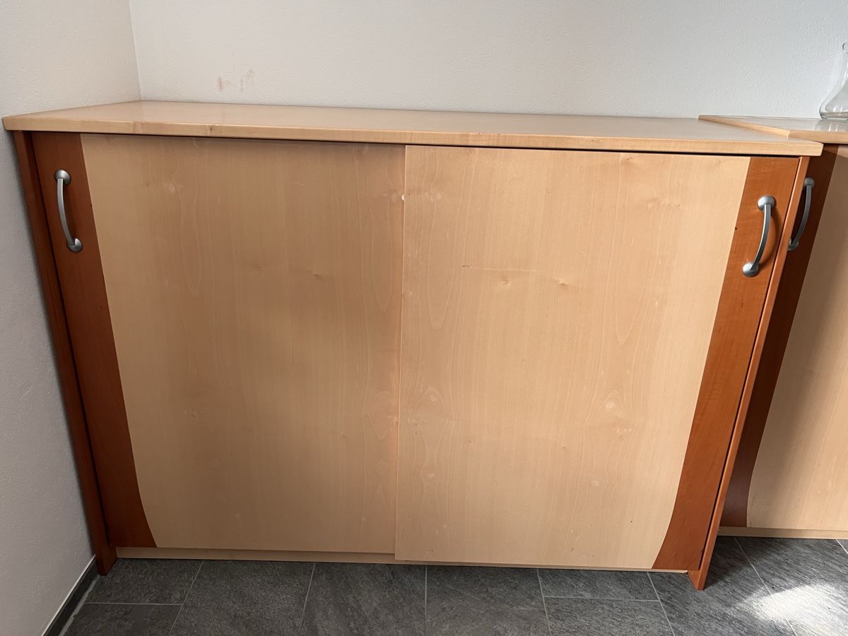 Armadi: Hochwertoger Holzschrank – Usato da Elgg venduto da Batigol_9