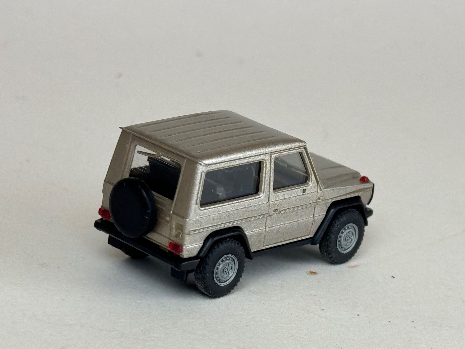 Busch Modellautos: Busch ? Mercedes G Klasse silbermetallic – Gebraucht aus Elm von Wikmtz 1