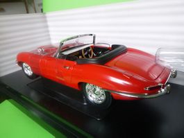 Jaguar E-Type 1967 - Grandes Marques