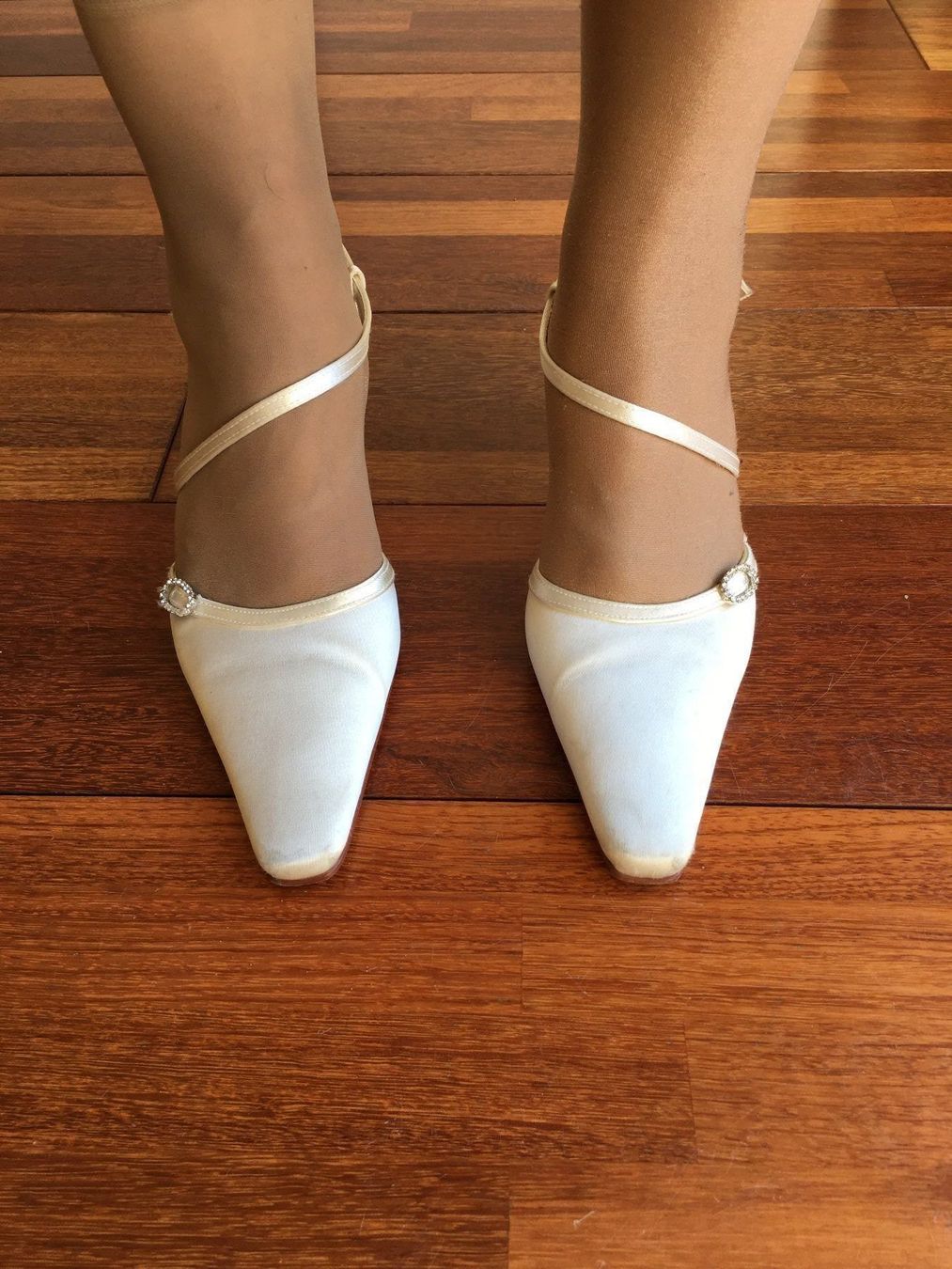 Rainbow Scarpe da donna: Rainbow Masy Brautsschuhe Ivory Satin – Nuovo (secondo la descrizione) da Luzern venduto da inf_c7r2 7