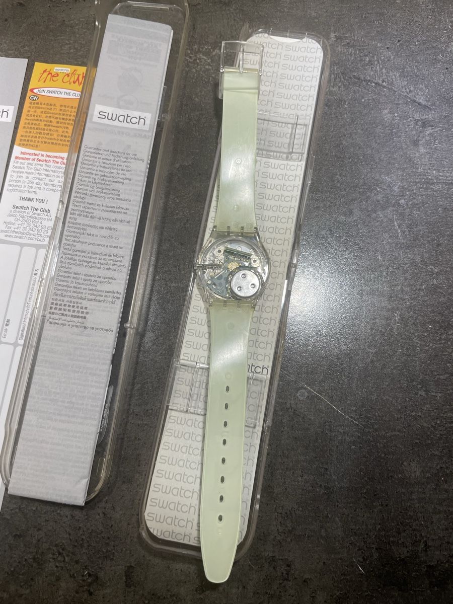 Swatch Orologi: Swatch World Tour – Usato da Basel venduto da Exceptnotes 1