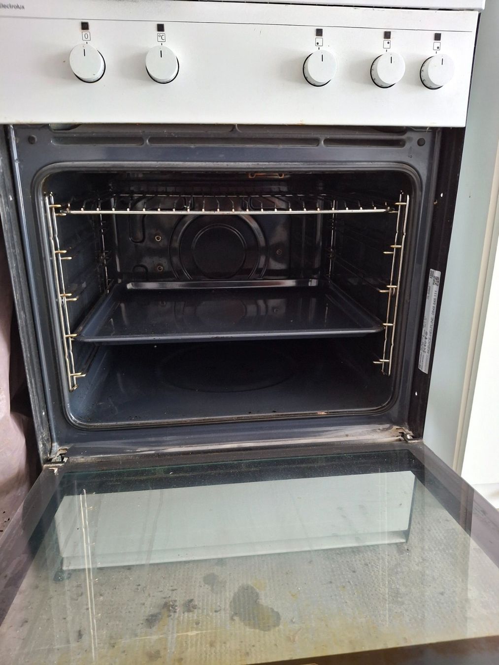 Electrolux Backöfen: Four encastrable, petit – Gebraucht aus St-Livres von Jon_xx25 1