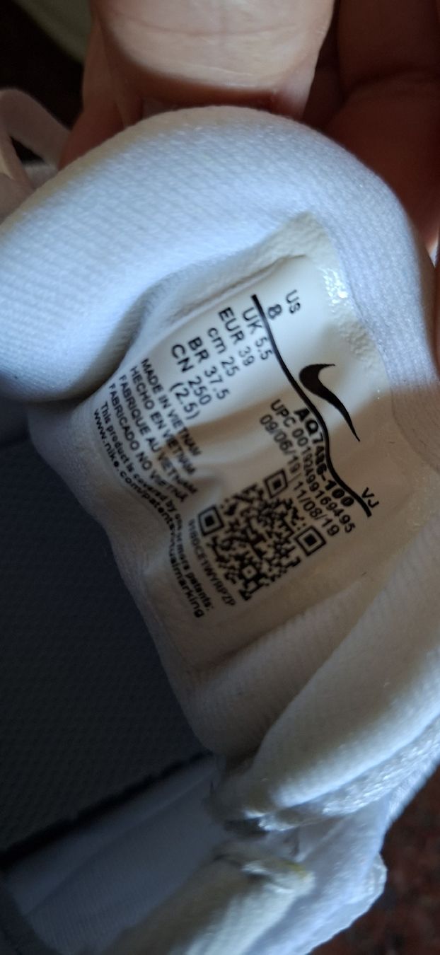 Nike Herrenschuhe: nike running shoes – Gebraucht aus Camignolo von Hakunamat5 4