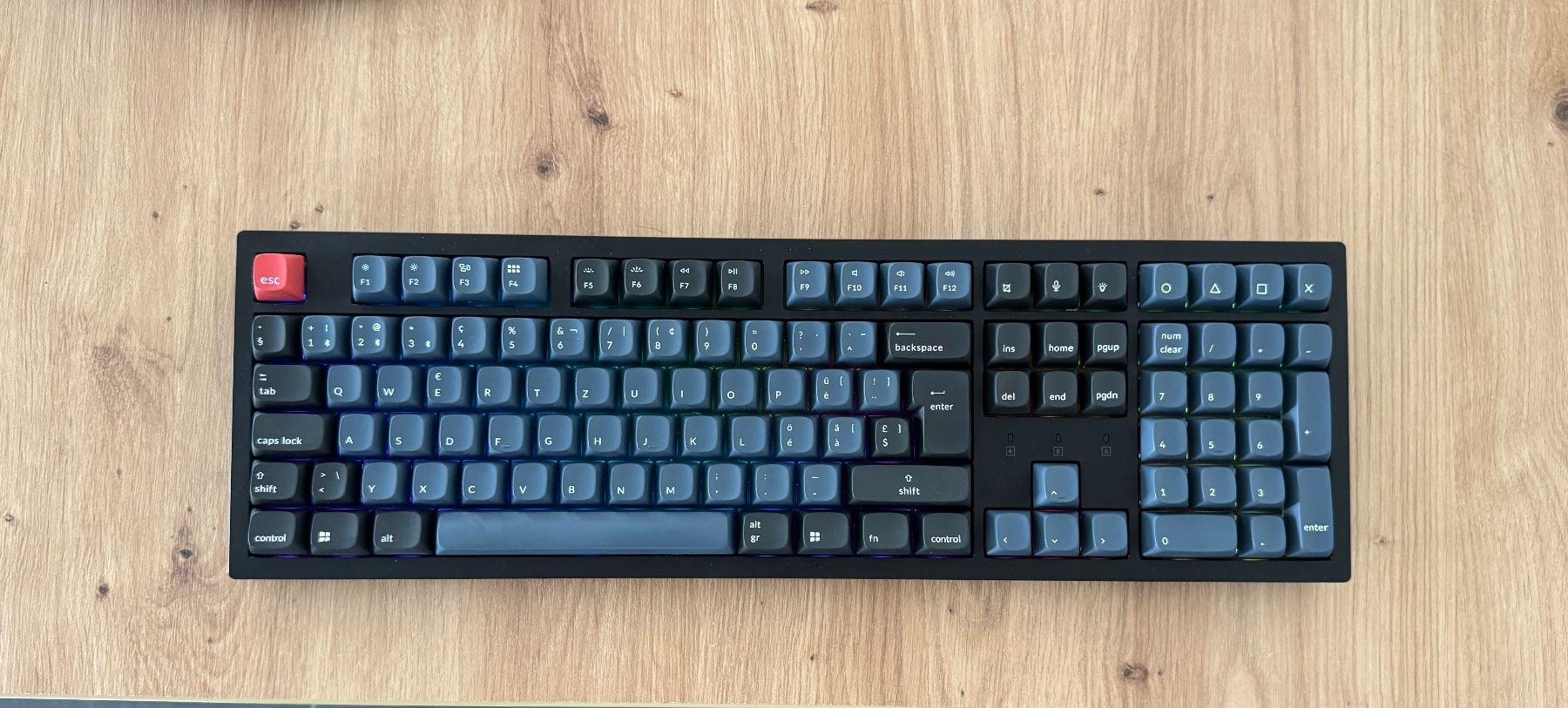 Keychron Tastaturen: Keychron K10 Pro Wireless Mechanical Keyboard Red Switch – Gebraucht aus Biberist von etesummer 8