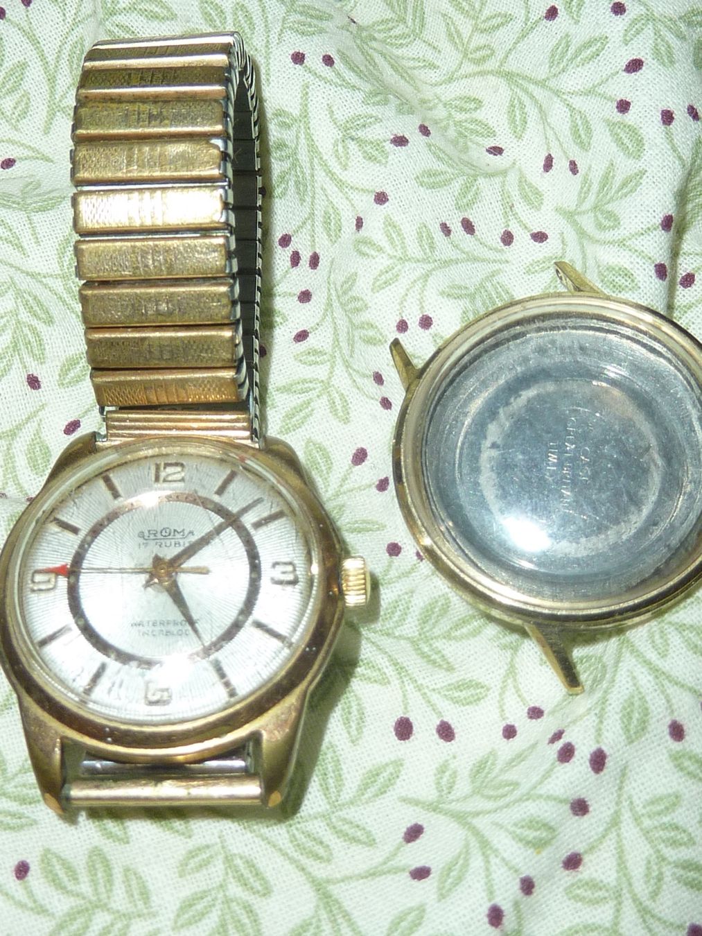 Montre Mécanique AURORE 17 Rubis - Vintage, à Reviser - Occasion (État Fonctionnel Mais Imparfait)