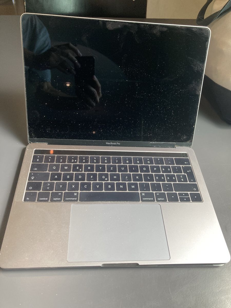 Apple Portables: Apple MacBook Pro 13 Zoll DEFEKT – Défectueux à Flawil par rcnkr