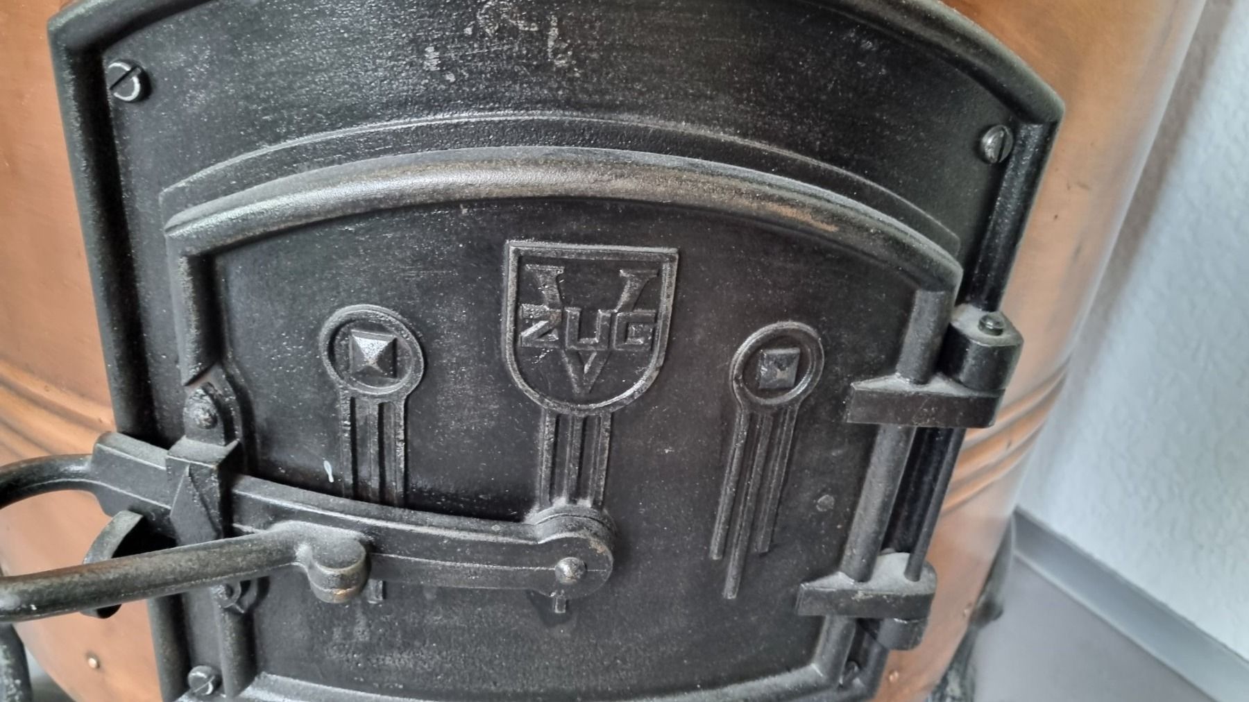 V-Zug Waschmaschinen: Alte Waschmaschine Zug Kupfer – Gebraucht aus Novazzano von Ruzzina 2