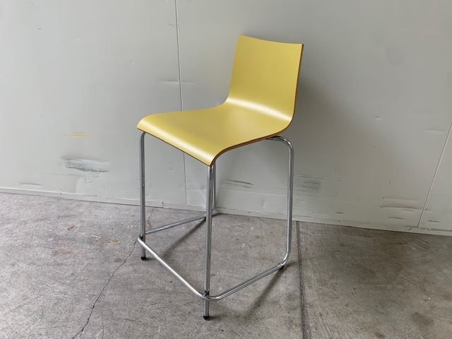 Sgabelli: Hocker mittlere Höhe grün – Usato da St. Gallen venduto da MSMoebelhandel 1