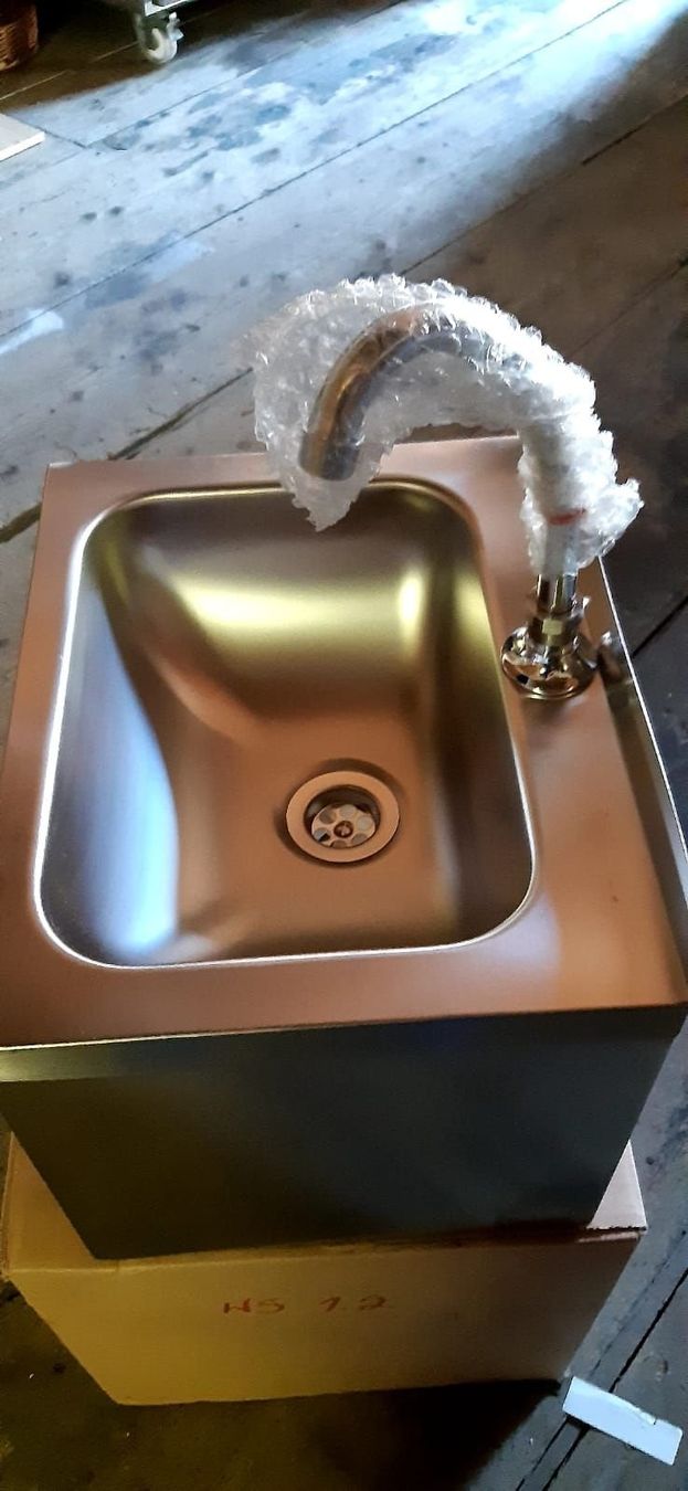 Eviers & lavabos: Evier inox – D'occasion à Lamboing par cfh_lk55