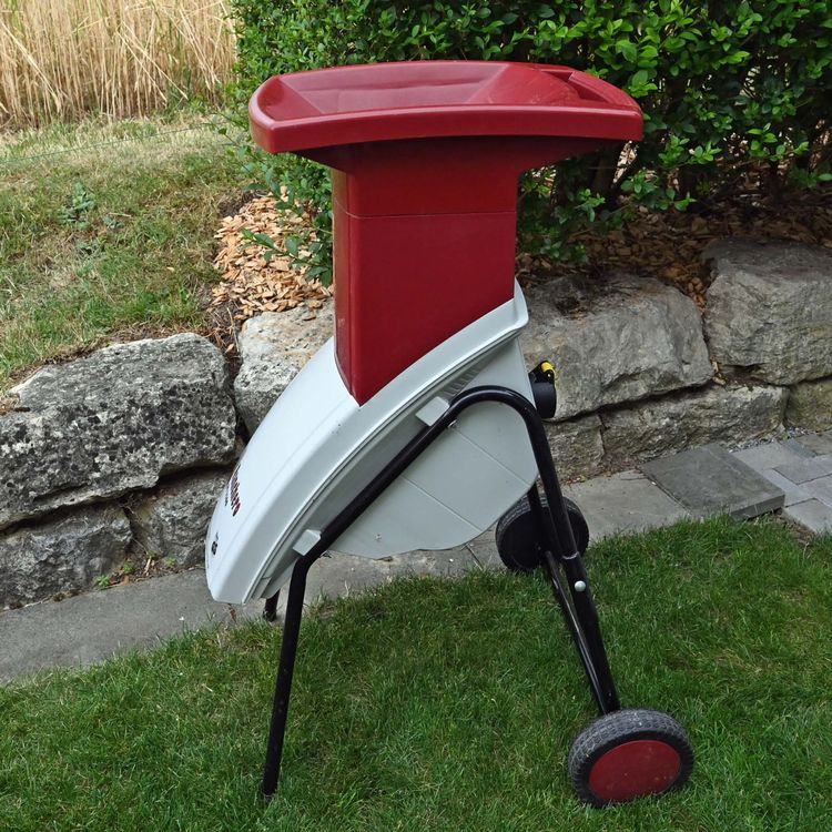 Häcksler für Äste / Ranchero NT 2200 Kaufen auf Ricardo