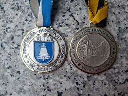 Zwei Medaillen Rad-Rundfahrt 1983 und 1984 guter Zustand