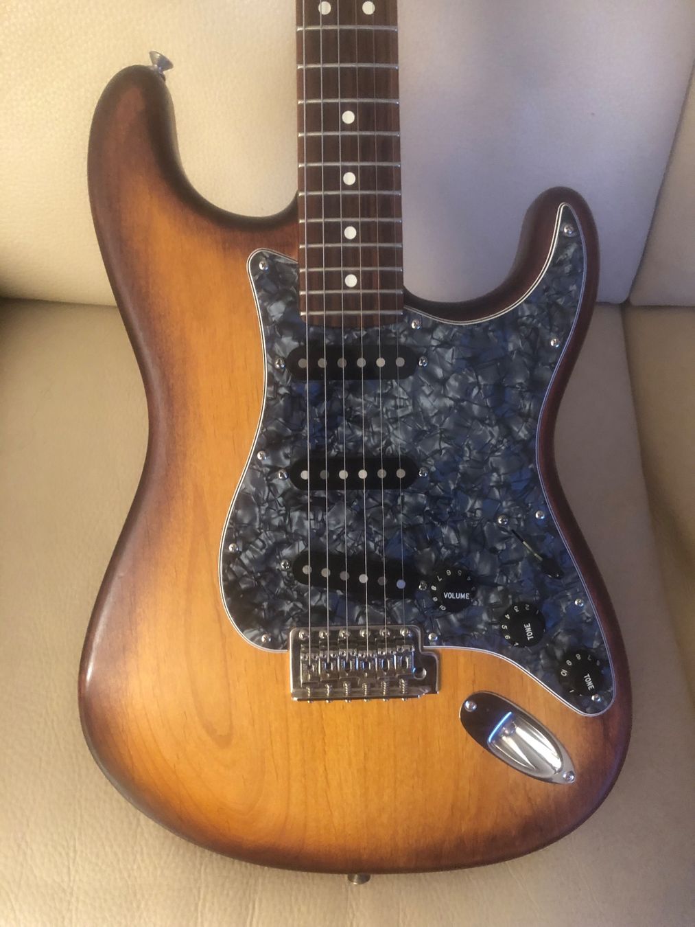 Fender Strumenti musicali: Fender Stratocaster USA 2014 – Nuovo (secondo la descrizione) da Yverdon-les-Bains venduto da joa_6hbx 1