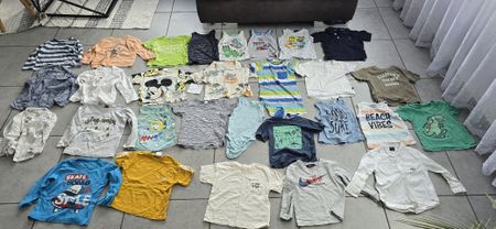 Kleiderpaket Jungs Sommer Grösse 92-98