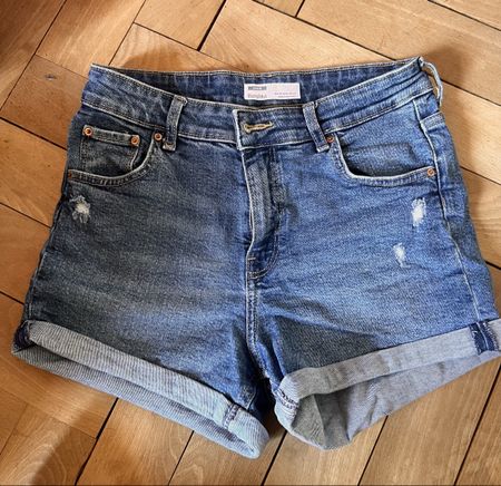 Bershka Jeans Shorts Damen Gr. 38 – Blau
