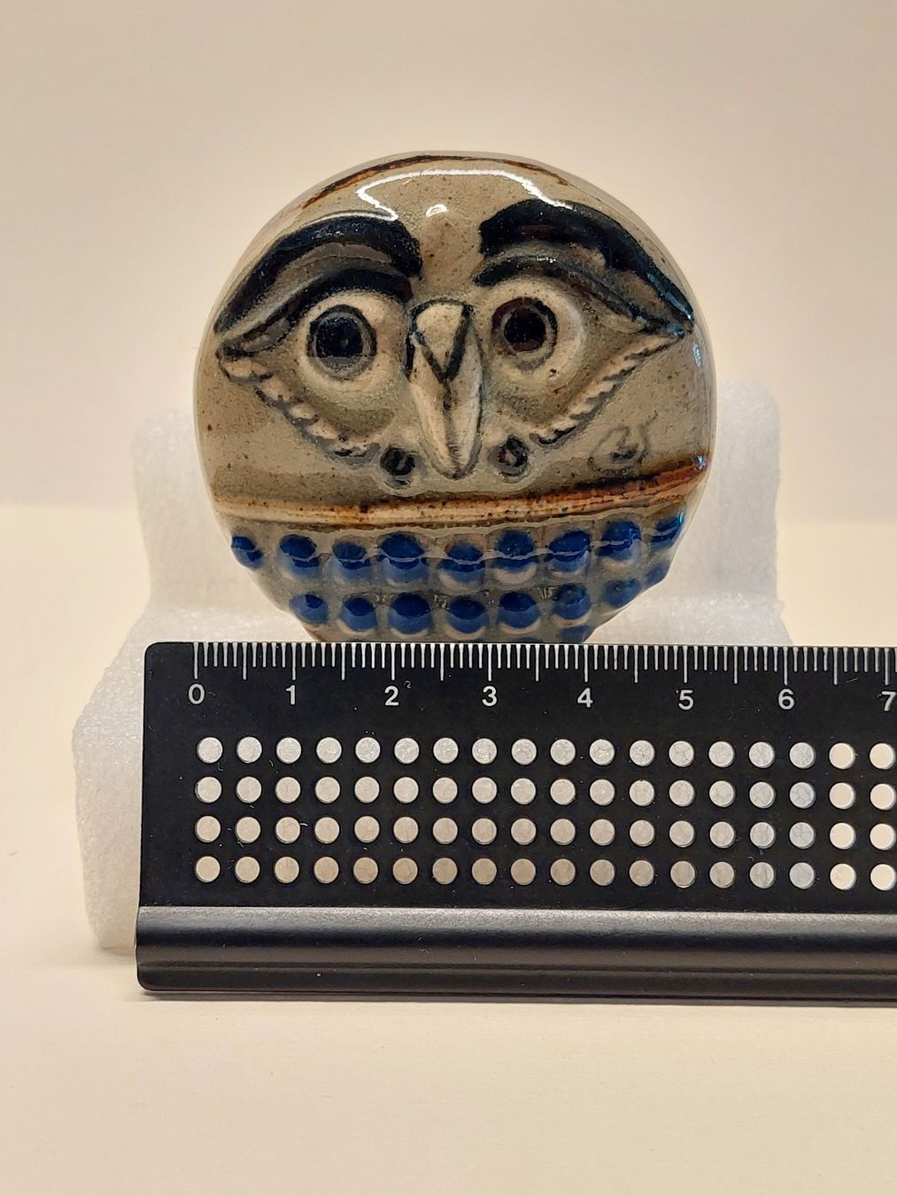 Statuette: Kleine Eulen-Figur aus Keramik – Nuovo (secondo la descrizione) da Liebefeld venduto da Helveticus6 4