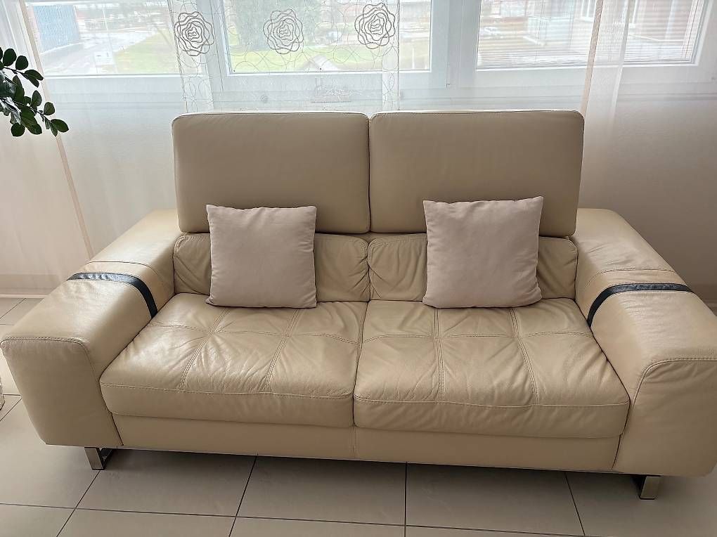 Divani: Sofa Echtleder Maxi Divani IT – Usato da Laufenburg venduto da E.Bruno 1