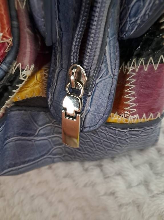 Taschen für Damen: Damentasche  – Neu und originalverpackt aus Basel von len_t965 3