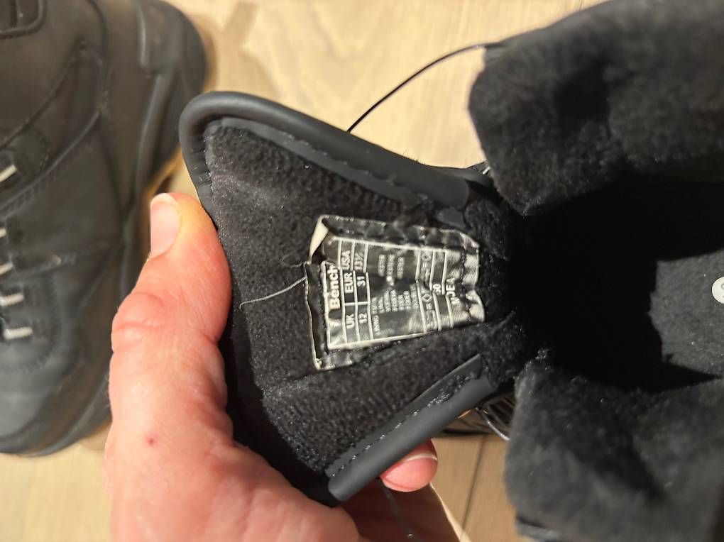 Bench Scarpe per ragazzi: Winterschuhe Bench Grösse 31 – Usato da Ebmatingen venduto da N.Bu 2