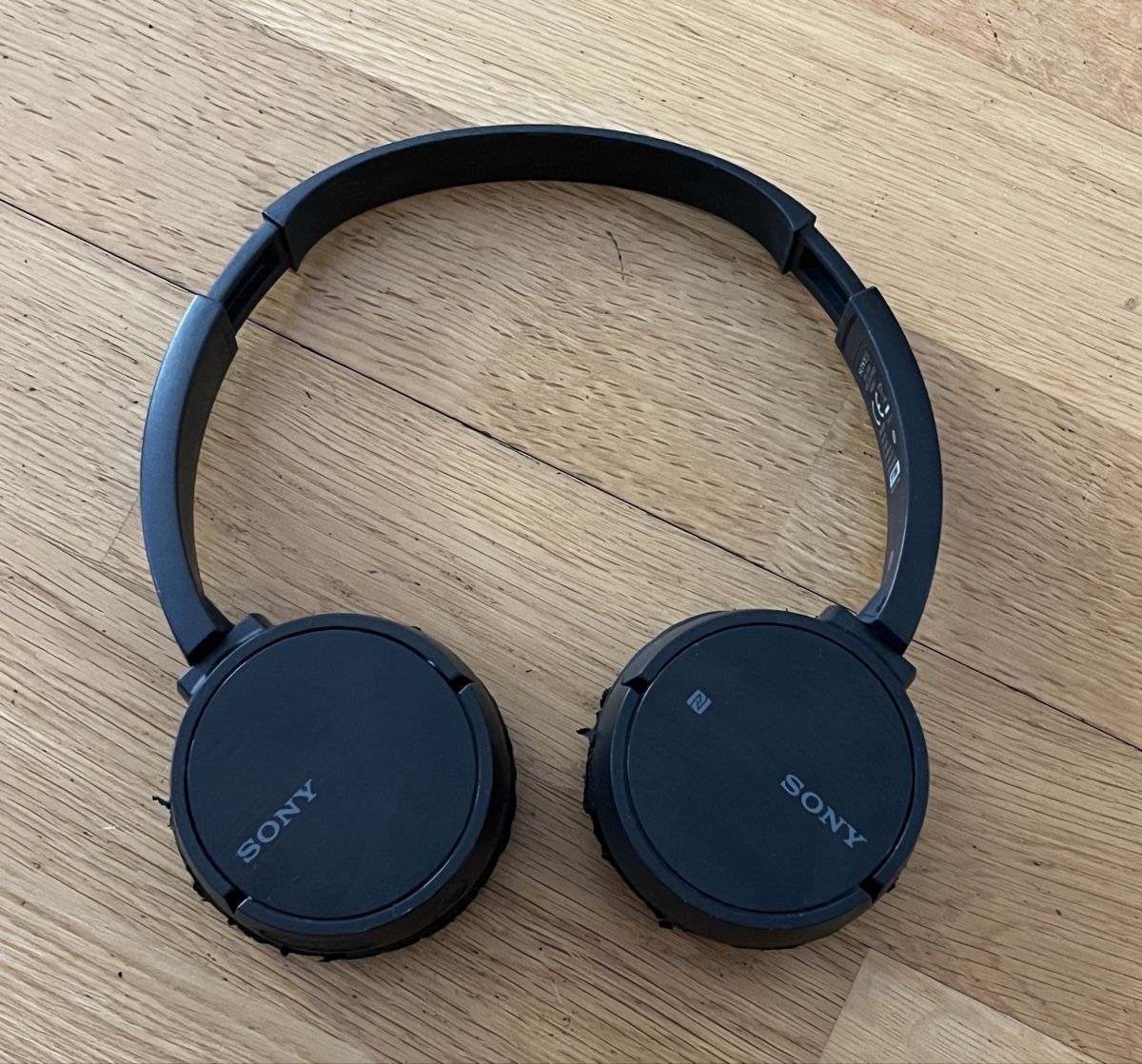 Sony Casques audio: Sony Bluetooth Kopfhörer – D'occasion à Zürich par Phantom1 3