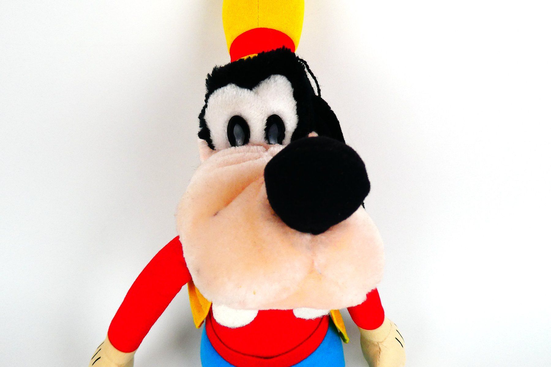 Disney Giocattoli: Goofy Plüschtier – Usato da Urtenen-Schönbühl venduto da Restwert_Schoenbuehl 2