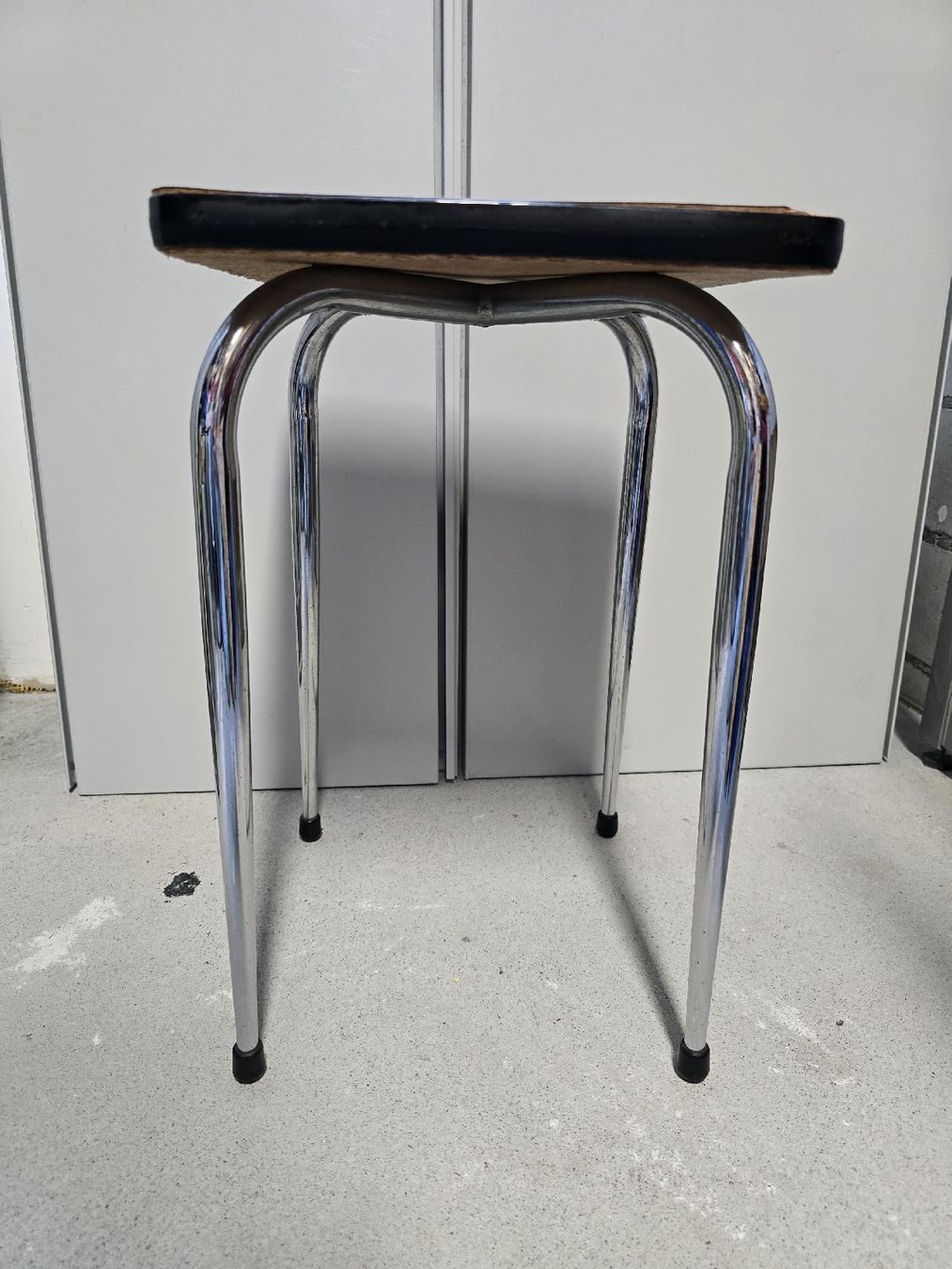 Sgabelli: Küchentaburett Hocker Küchenhocker Tabouret, vintage – Usato da Zofingen venduto da Loop_ReSale 4