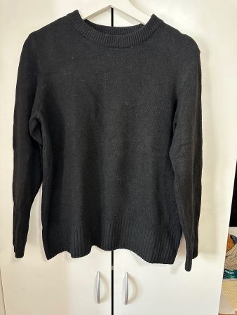 Pullover AMISU Knitwear schwarz Groesse XS guter Zustand