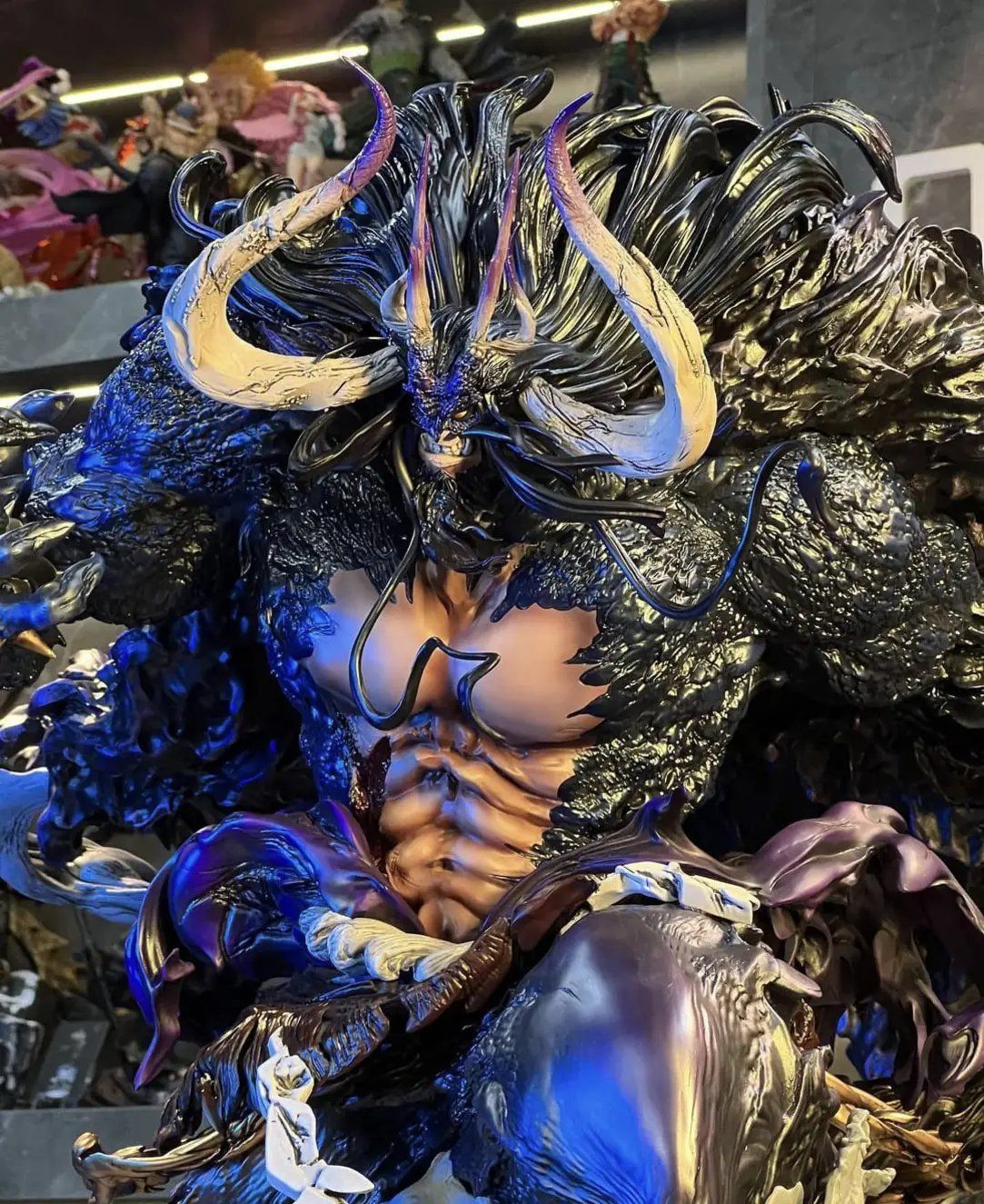 Statuette: One Piece Kaido – Usato da Niederrohrdorf venduto da elwey 2