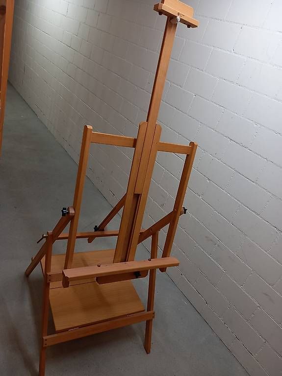 Staffeleien: Wunderschöne Staffelei aus Holz – Gebraucht aus Zürich von cla_mf9b 2