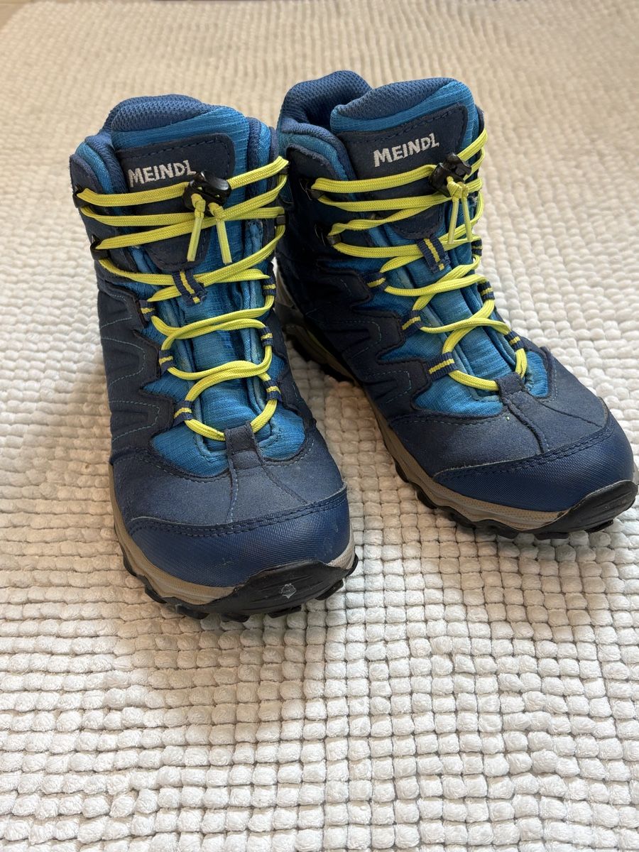 Meindl Schuhe für Jungen: Meindl Kinder Wanderschuhe in Größe 34 – Gebraucht aus Zürich von lzo_klm8