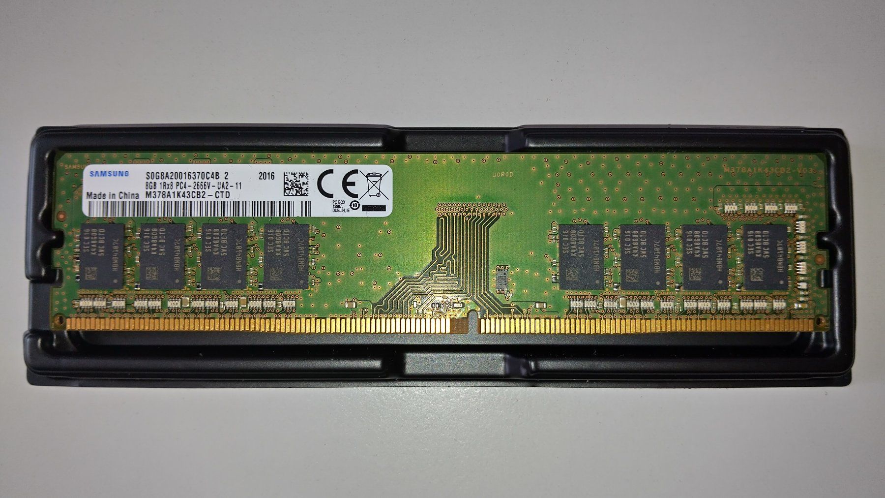 Samsung Memoria / RAM: Samsung 8GB RAM / M378A1K43CB2 – Usato da Luzern venduto da tEcNeC