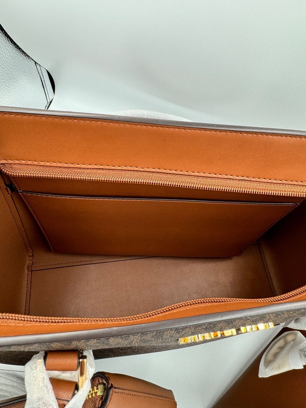 Michael Kors Borse da donna: Michael Kors Tasche 3in1 brown – Nuovo e nell'imballaggio originale da Wiedlisbach venduto da Sistershop 5