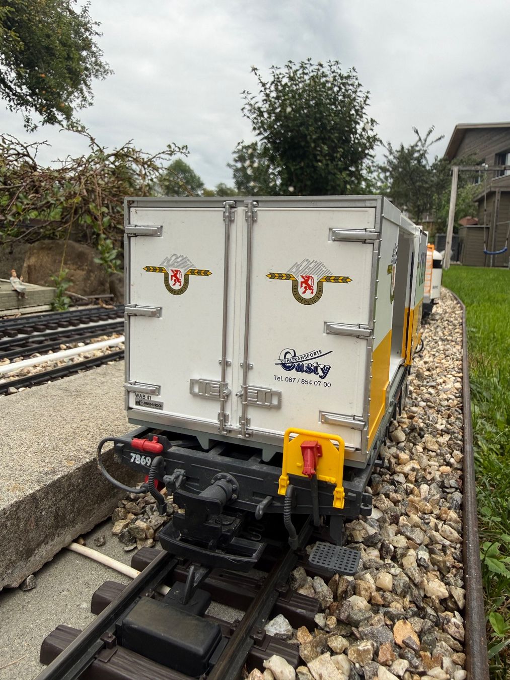 LGB Modellini di ferrovie: LGB Containerwagen – Usato da Kägiswil venduto da Bee79 1