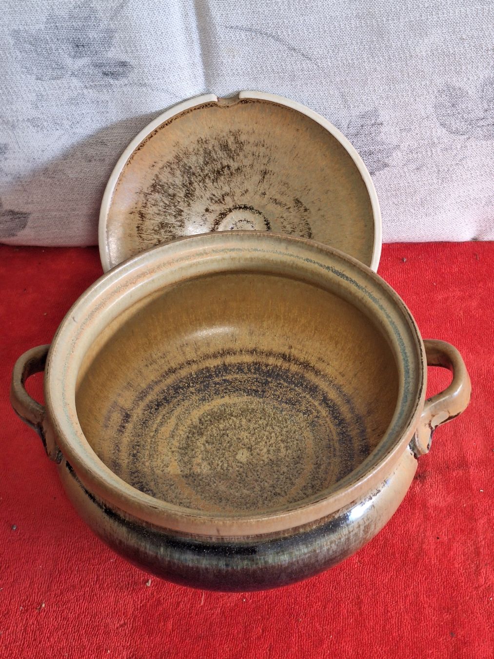 Pentole: Rustikale Suppenterrine/Topf mit Deckel, Vintage, Top! – Usato da Winterthur venduto da juszku 1