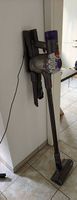 Dyson V8 Akku-Staubsauger  Original mit komplettem Zubehör