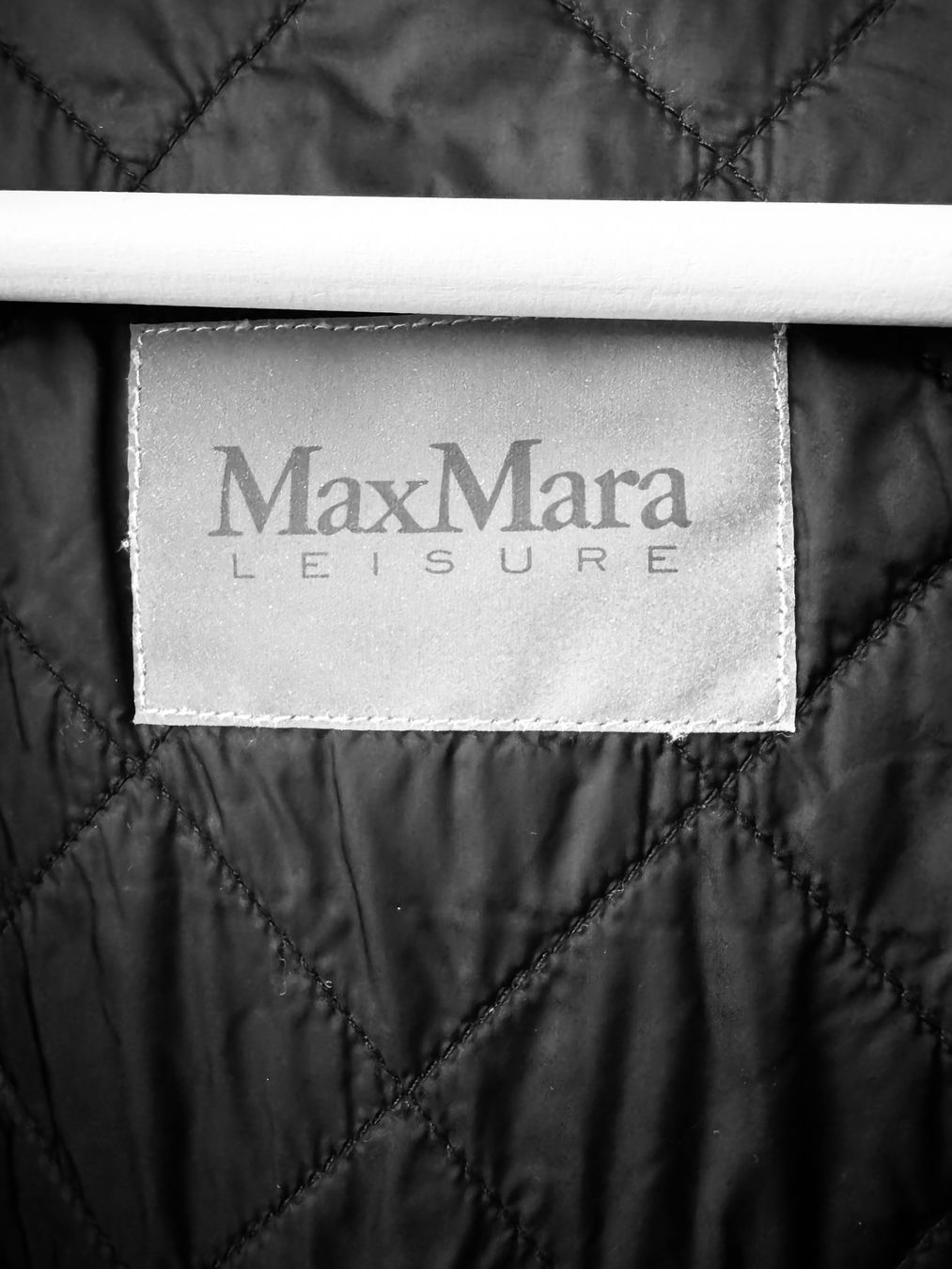 Max Mara Giacche: Jacke Max Mara Leisure – Usato da Zürich venduto da sinaxnoemi 1