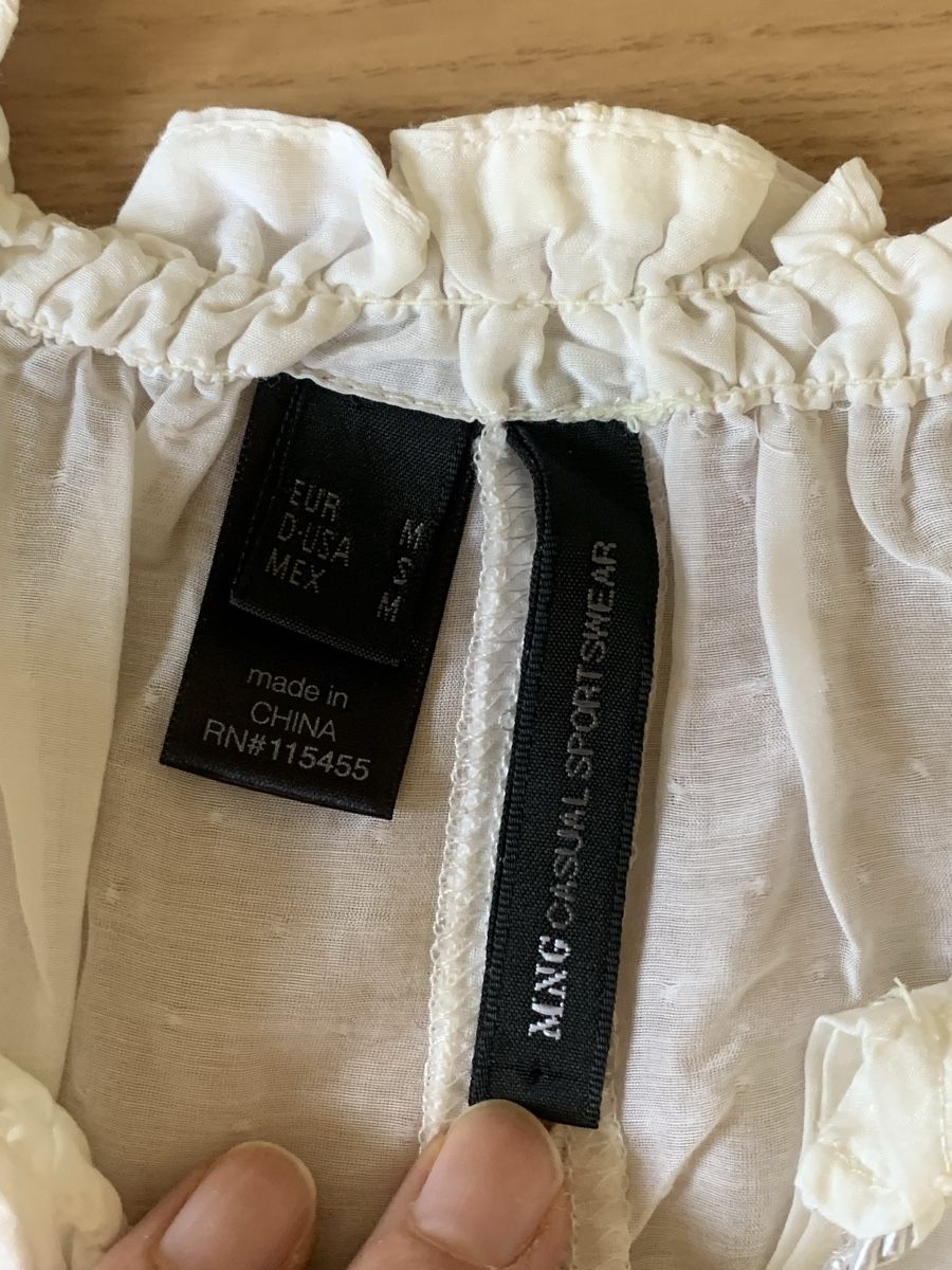 Camicette: White Blouse size M  – Nuovo (secondo la descrizione) da Zürich venduto da ama_k88c 2