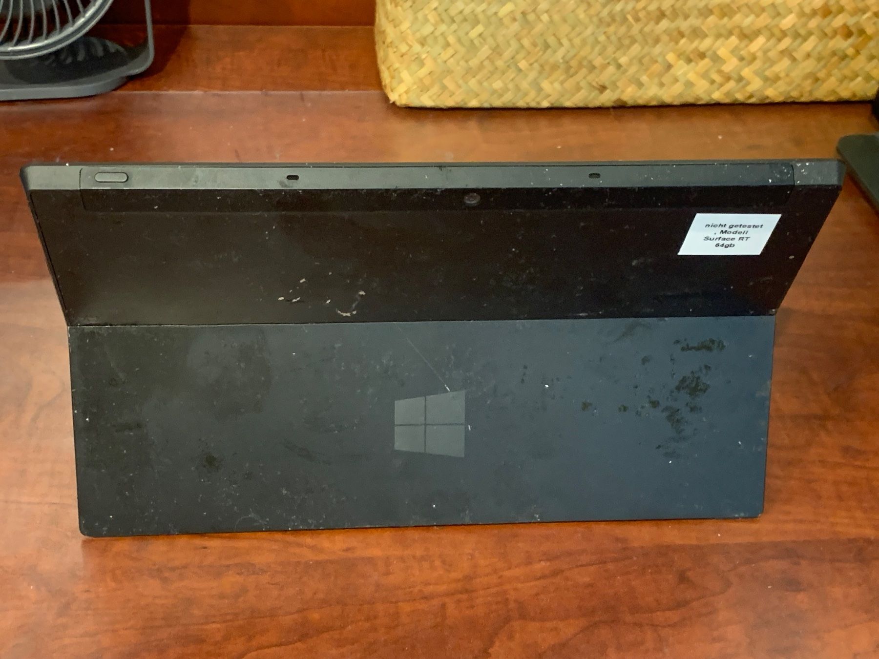 Microsoft Tablet PC: Surface RT 64GB Schwarz Defekt – Difettoso da Wetzikon ZH venduto da uelivernetzt 2