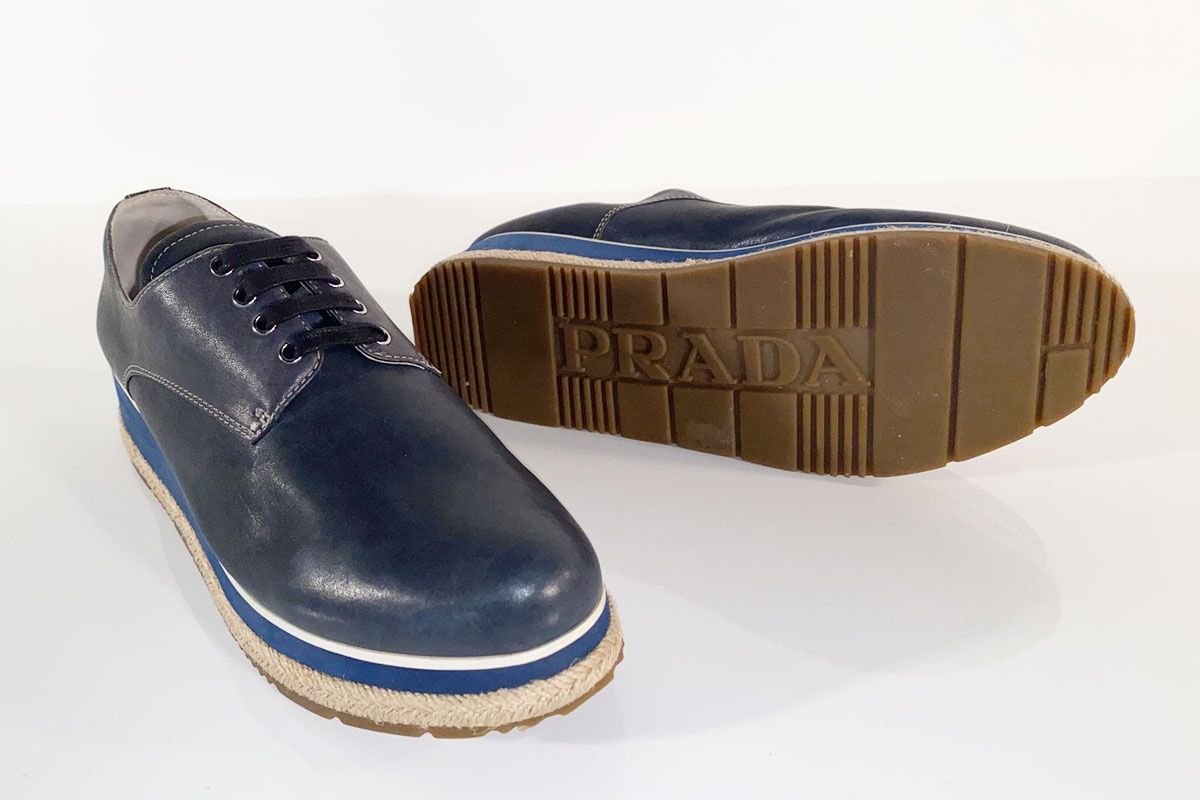 Prada Scarpe da donna: Prada Schnürschuhe Leder dunkelblau Gr.40 – Nuovo (secondo la descrizione) da Ballwil venduto da ClassicGallery 4