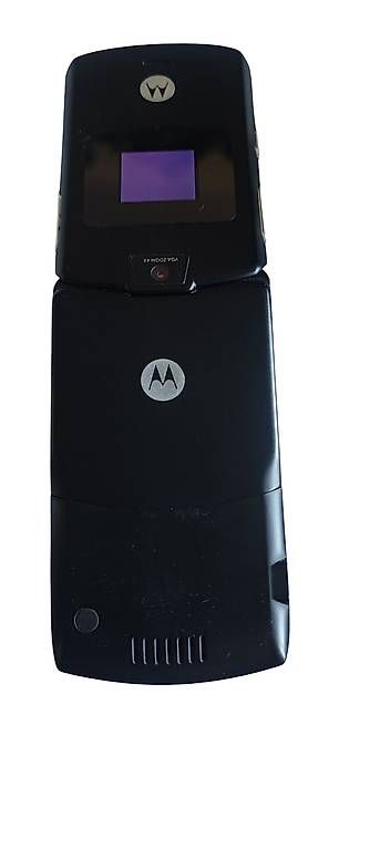 Telefoni cellulari / Smartphones: Motorola V3 NET – Usato da Genf venduto da AdiOs2 2