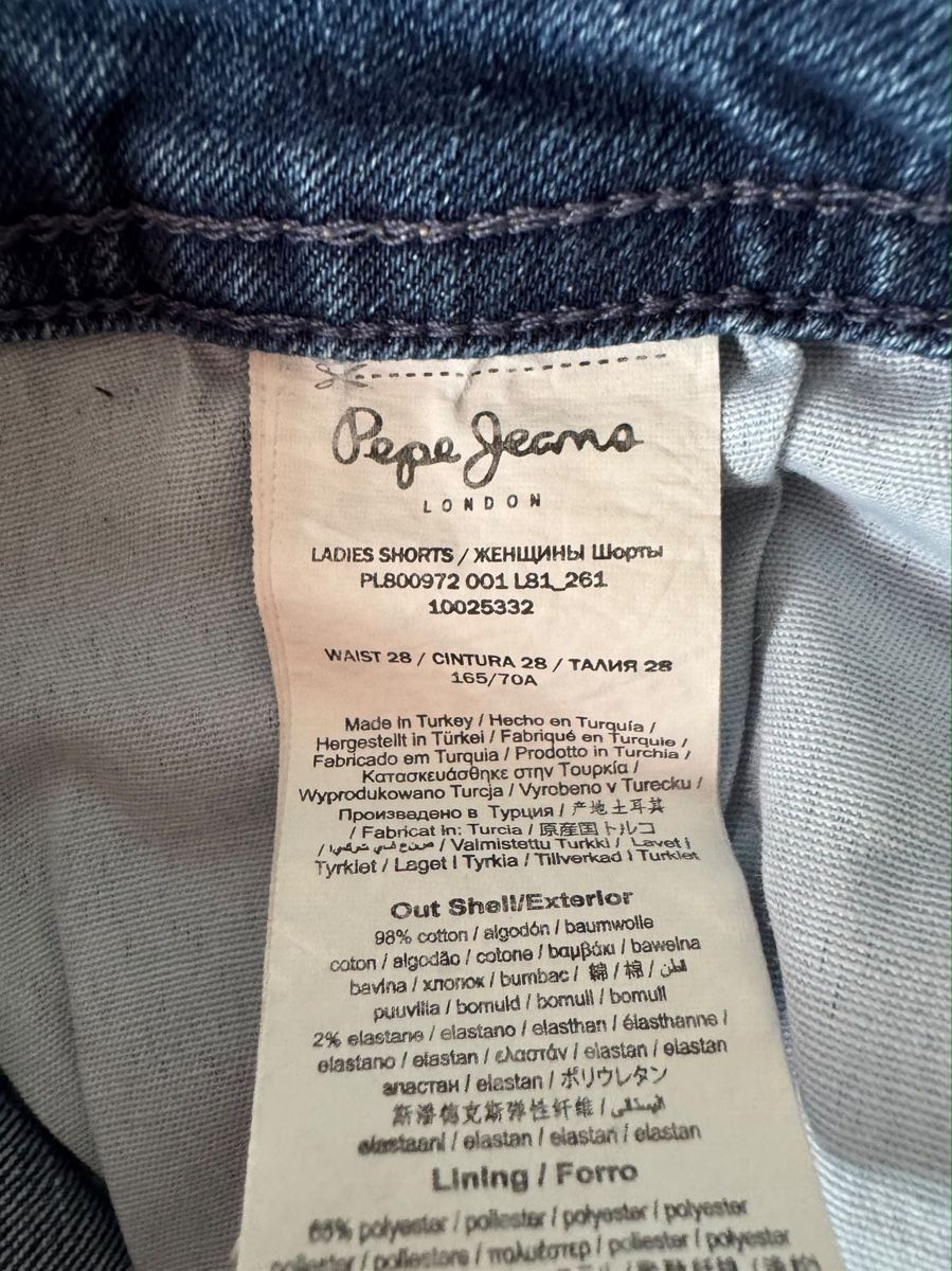 Pepe Jeans Pantaloni: Pepe Jeans Damen Shorts Grösse 28 – Usato da Zollikon venduto da snowflake10- 4